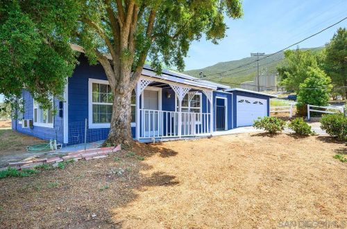 515 Anderson Rd, Alpine, CA 91901-1504