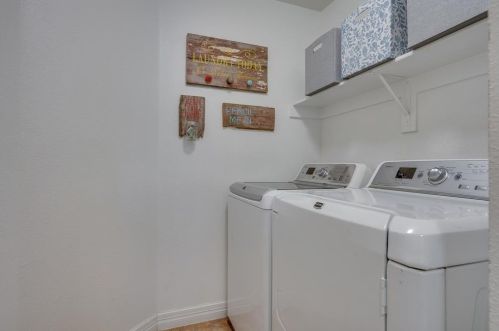 4020 Lone Star Ln, Denton TX  76210-3499 exterior