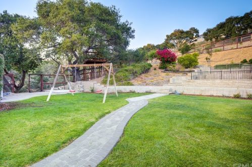 462 Mercedes Ln, Pismo Beach CA  93420-2658 exterior