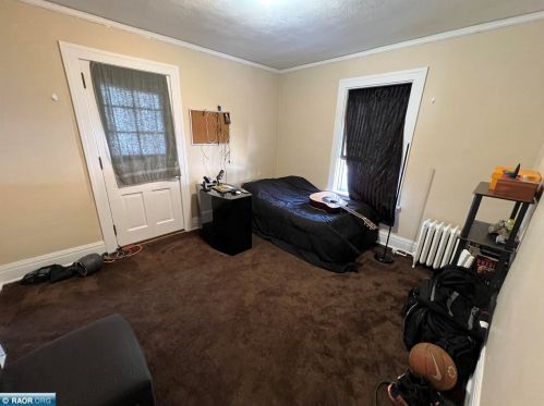 2109 4th Ave, Hibbing MN  55746-1517 exterior