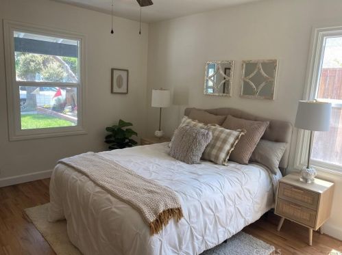 1143 23rd St, Manhattan Beach CA  90266-2927 exterior