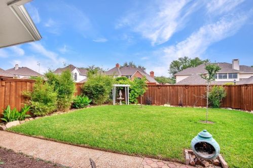 4117 Donnington Dr, Plano, TX 75093-3856
