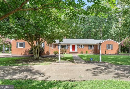 7174 Rotherham Dr, Mechanicsville, VA 23116-4830