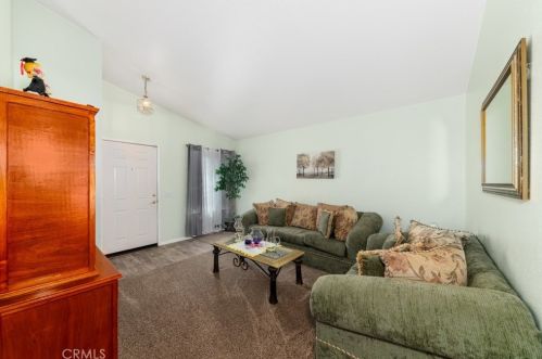 14662 Green River Rd, Victorville, CA 92394-6915