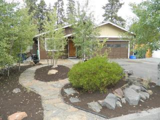 1424 Milwaukee Ave, Bend OR  97701-2108 exterior