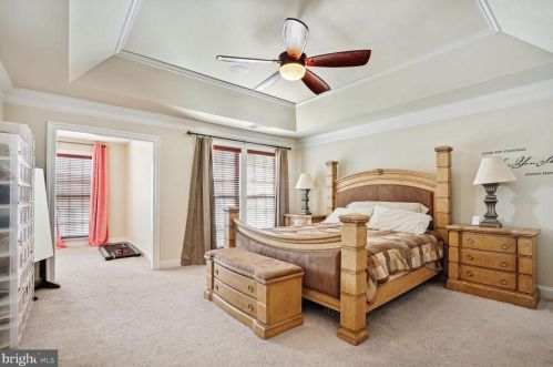 502 Red Raspberry Ter, Leesburg VA 20175-5427 exterior