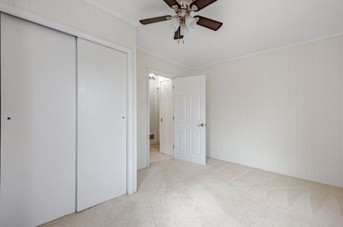 214 Loyalhanna Ave, Latrobe PA  15650-1724 exterior