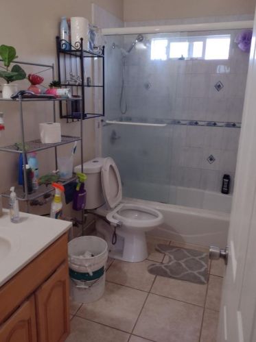 1226 81st Ave, Oakland CA  94621-2413 exterior