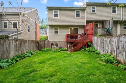 232 Dinwiddie St, Pittsburgh, PA 15219-3336