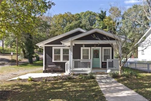 119 Belmont Ave, Asheville, NC 28806-2527