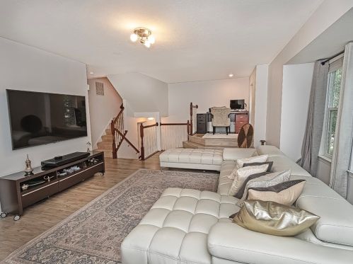 119 Chapel Harbor Dr, Pittsburgh PA  15238-3155 exterior