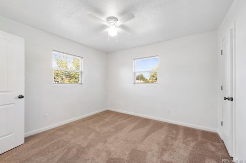 881 Victor St, Denver CO 80011-6548 exterior