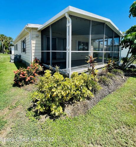 859 Cashew Cir, Sebastian, FL 32976-7399