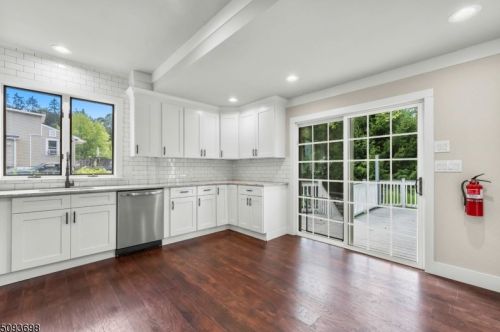 88 Mine Hill Rd, Oxford NJ  07863-3061 exterior