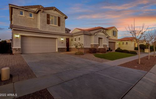 3314 Azalea Dr, Gilbert, AZ 85298-2247