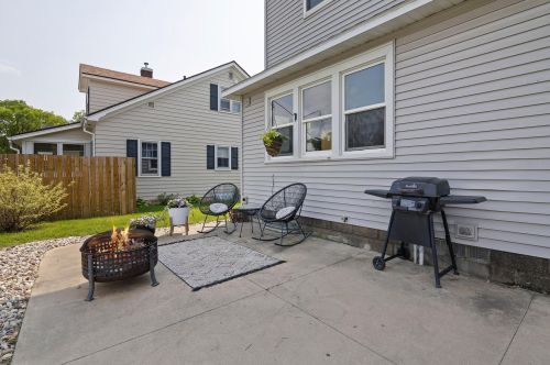335 22nd St, La Crosse WI  54601-5047 exterior