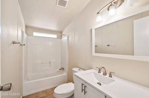 7020 Featherstone Trl, Tucson AZ  85743-8994 exterior