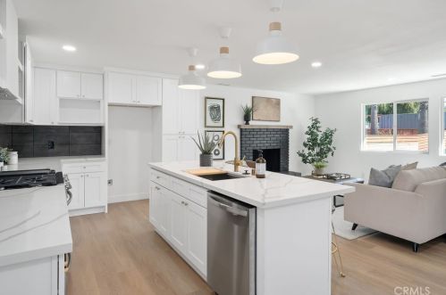 450 Pecan St, Pismo Beach CA  93420-3816 exterior