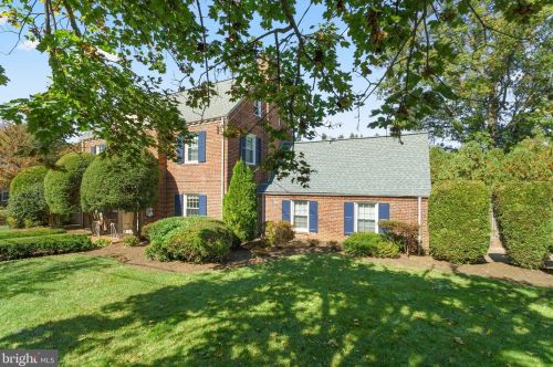 1335 Holly St, Washington DC  20012-1552 exterior