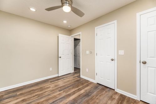 2972 Irwin Ave, Darbydale OH  43123-2310 exterior