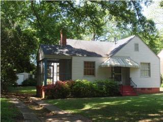 214 Dunn Dr, Montgomery, AL 36109-3422