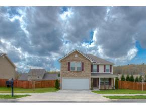 1909 Red Maple Rd, Kingsport, TN 37664-4478