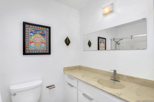 8036 Linda Vista Rd, San Diego CA 92111-5135 exterior