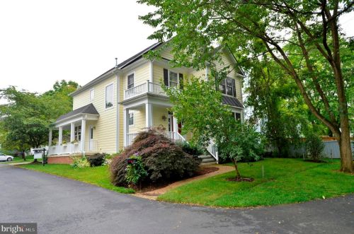 153 Amalfi Ct, Purcellville VA  20132-5816 exterior