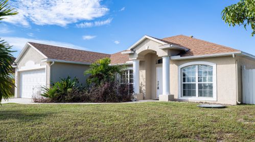 4286 Jame St, Fort Pierce, FL 34953-6444