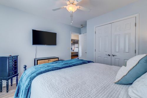 200 Towering Pine Dr, Ladson SC  29456-3794 exterior