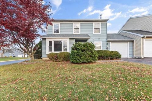 1 Concord Ct, Easton, PA 18040-1034