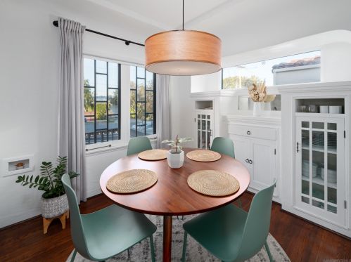 4762 Mountain View Dr, San Diego CA  92116-2250 exterior