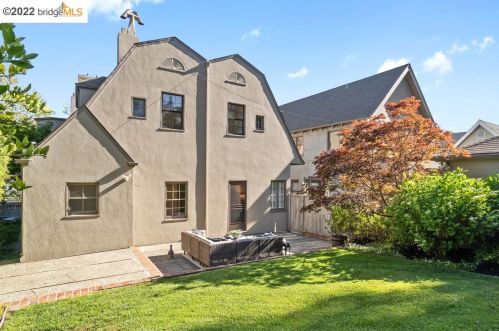 35 Craig Ave, Oakland CA  94611-3701 exterior