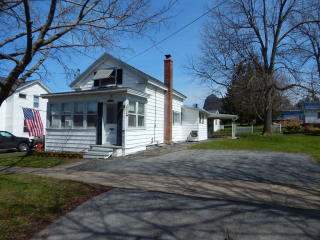 13 Hawley St, Scriba, NY 13126-2416