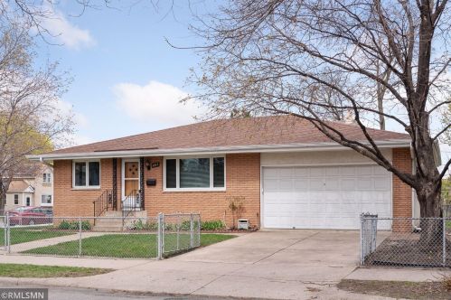 641 Summer St, Minneapolis, MN 55413-2107