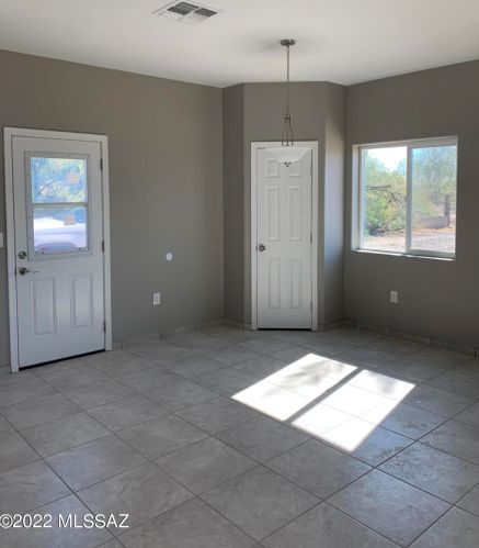 4330 Elvado Rd, Tucson AZ  85746-9355 exterior