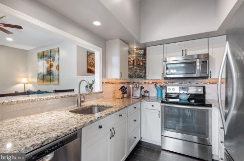3607 Birch Cir, Wilmington, DE 19808-2959