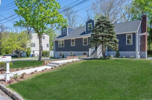 176 Edgepark Rd, White Plains, NY 10603-2138