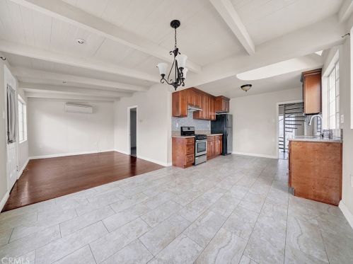 1211 Leigh Ct, Long Beach, CA 90806-5707