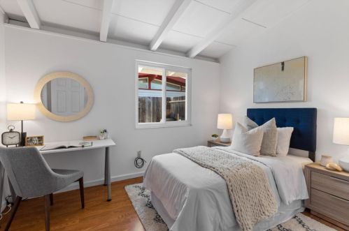 1210 Pecos Way, Sunnyvale CA  94089-2325 exterior