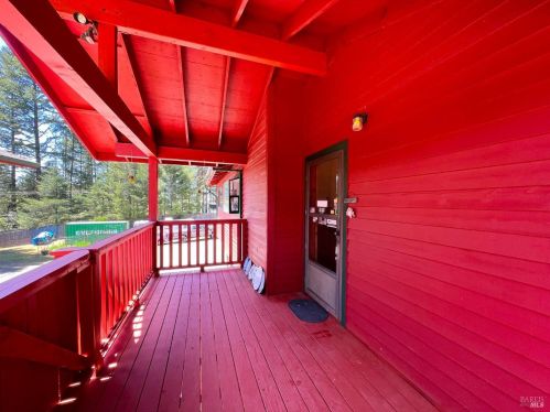 4116 Blackhawk Dr, Willits CA  95490-8777 exterior