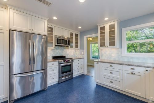 1570 Wright St, Santa Rosa CA  95404-2928 exterior