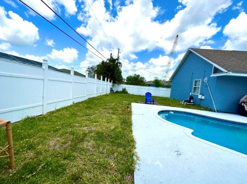 2062 Floresta Dr, Fort Pierce FL  34984-4706 exterior