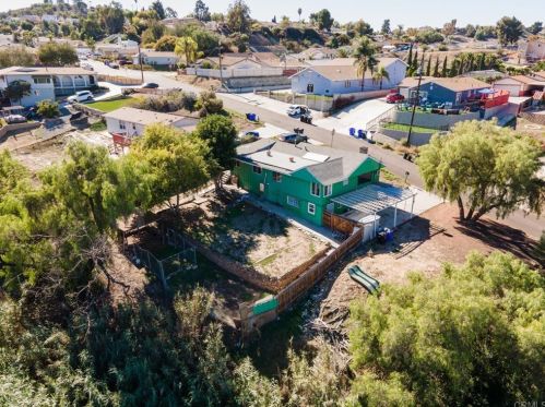 435 68 St, San Diego CA  92114-2947 exterior