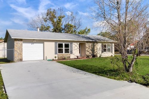 101 Turin Way, Kissimmee, FL 34758-4315