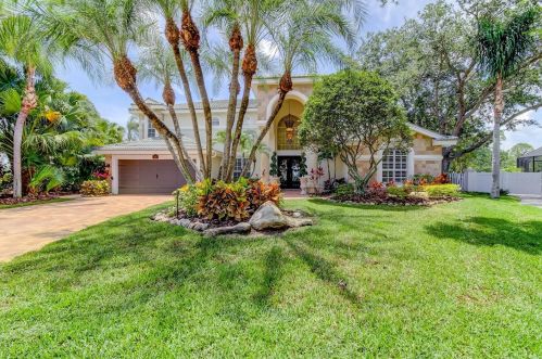 1126 Marina Dr, Tarpon Springs, FL 34689-6712