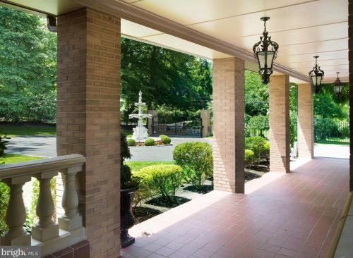 541 College Ave, Haverford PA  19041-1011 exterior