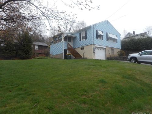 10 Hillside Ave, Ansonia, CT 06401-2434