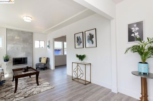 950 39 St, Oakland CA 94608-3899 exterior