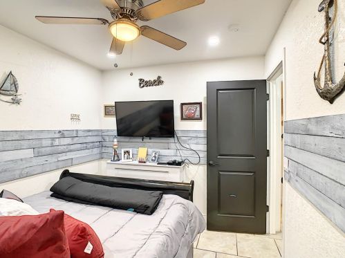 2425 Franklin Dr, Kissimmee FL 34744-2725 exterior